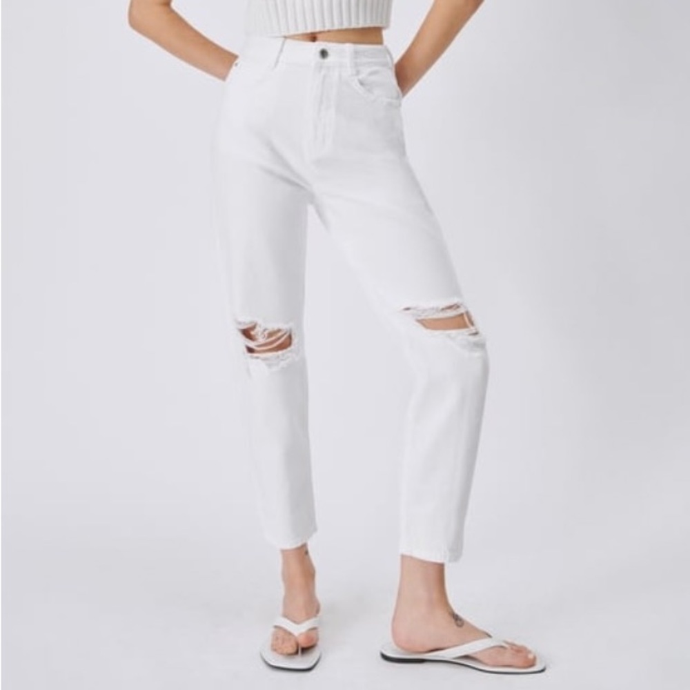 Zara Ripped Mom Fit Jeans White